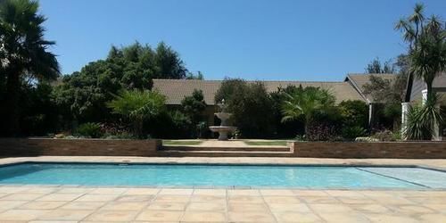 Africasky Guest House Kempton Park Bagian luar foto